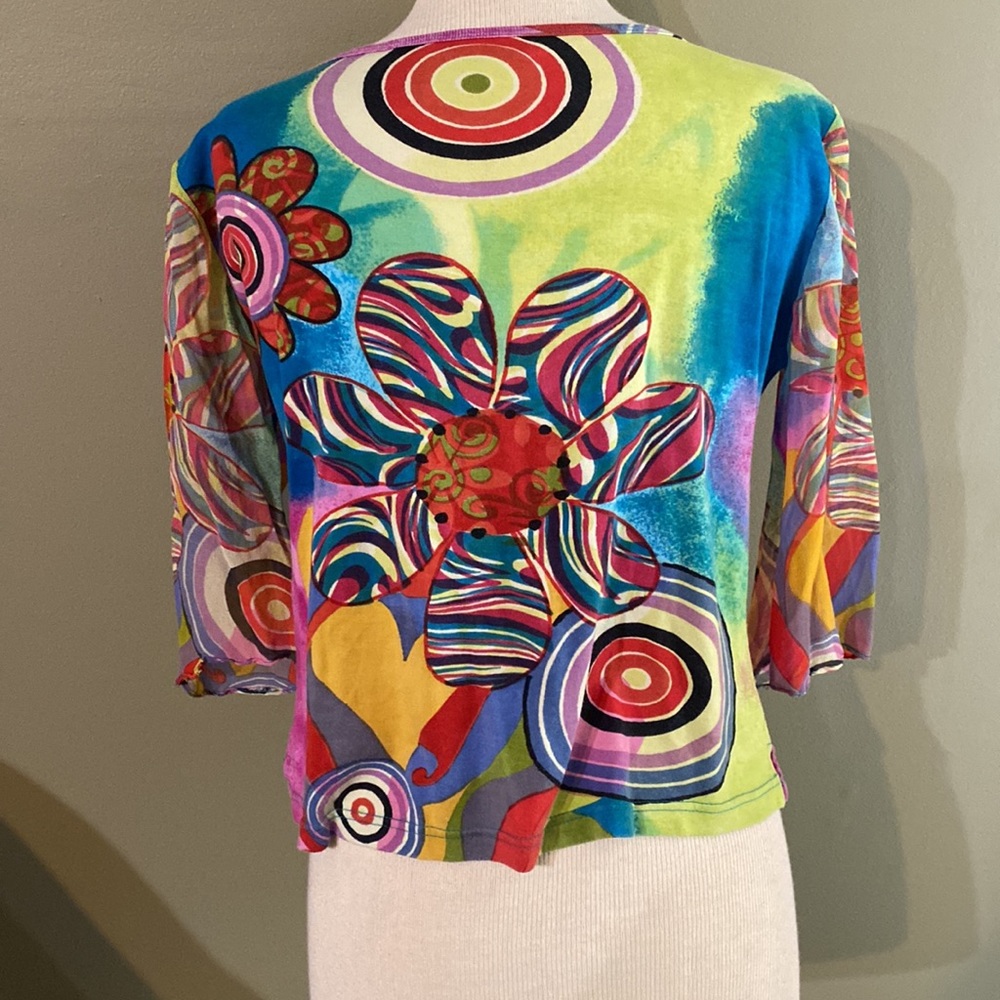 Colorful shirt - Picture 3 of 5